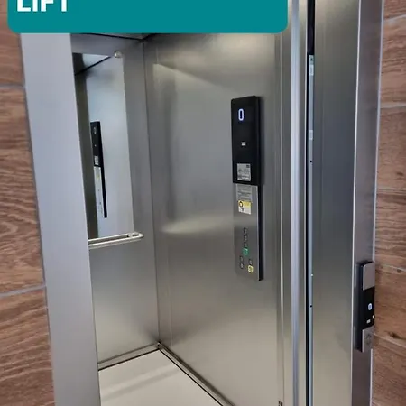 Cosmos شقة باراليمني