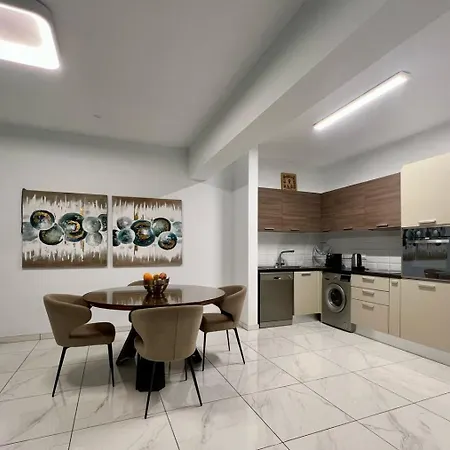 Apartment Cosmos Paralimni
