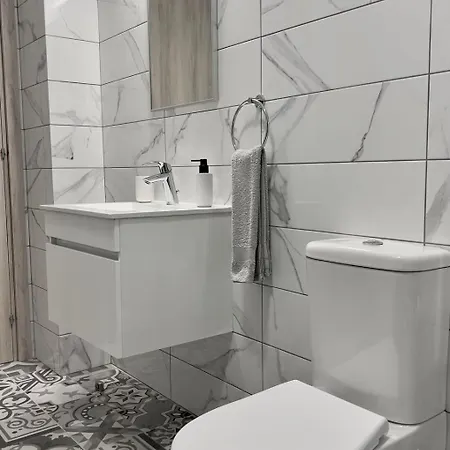 Cosmos Apartment Paralimni