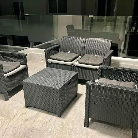 Cosmos Apartment *